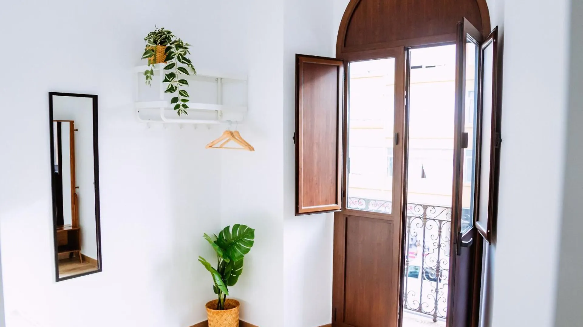 Holiday home Triana Riverside Guesthouse Seville