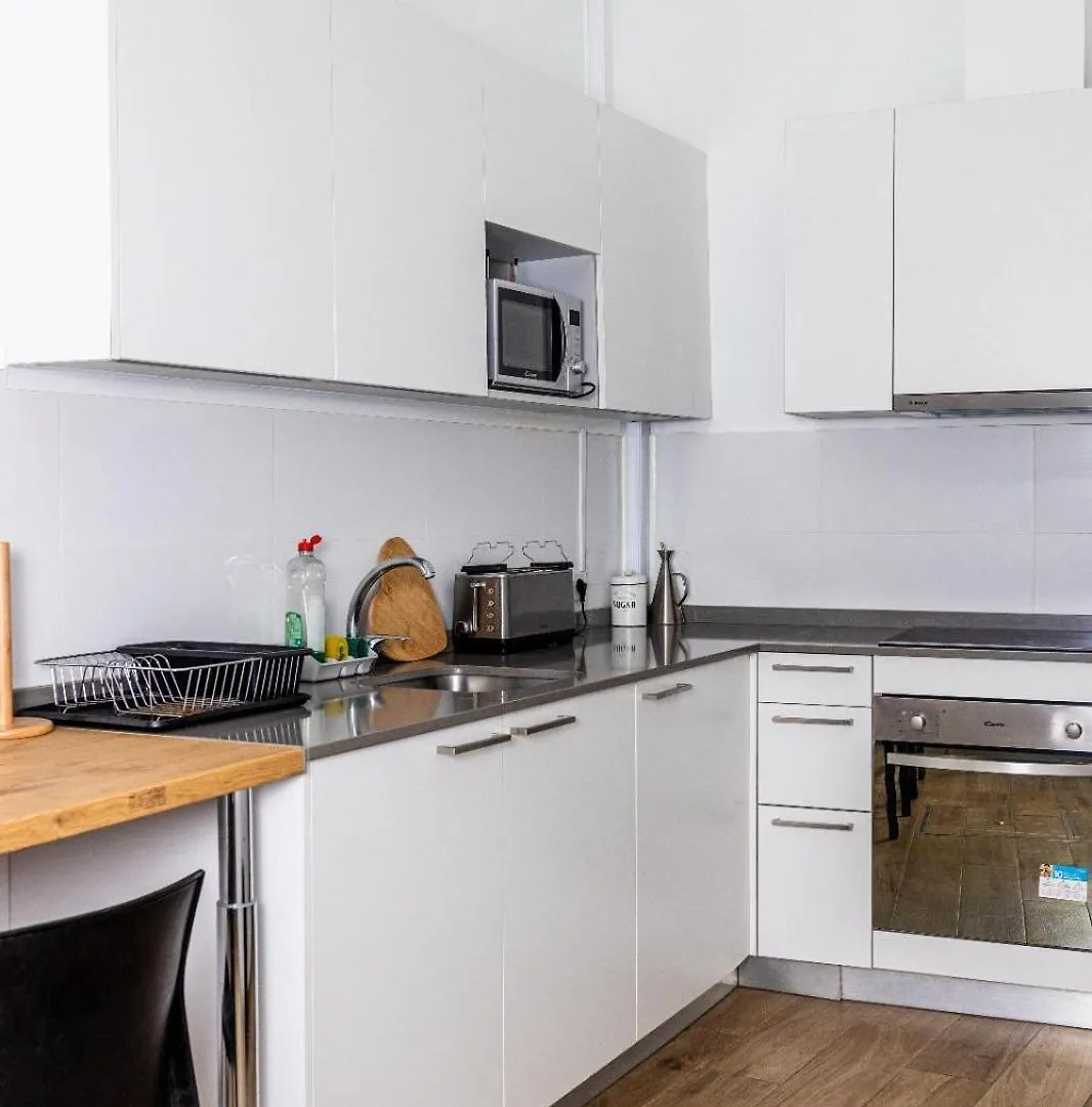 Triana Riverside Guesthouse Seville