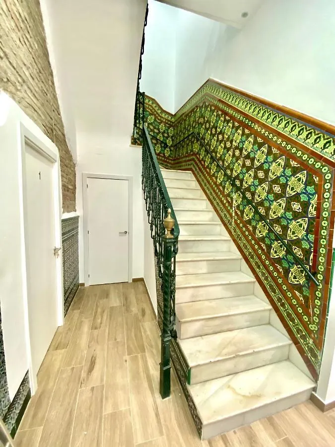 Triana Riverside Guesthouse Seville 0*,